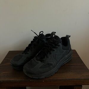 Nike Men's Air Max Genome Triple Black 9.5